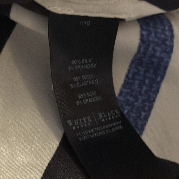 White House Black Market sleeveless draped front hey hole stretch silk top Sz 2 - Picture 6 of 6